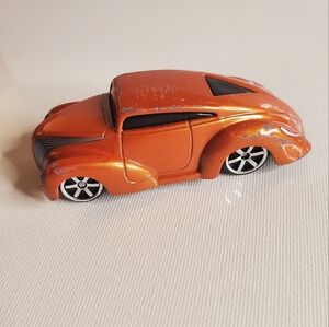 Vintage 2007- Maisto "Phender" Toy Car